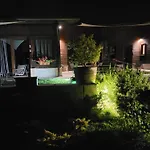 Casa Mala' 3*